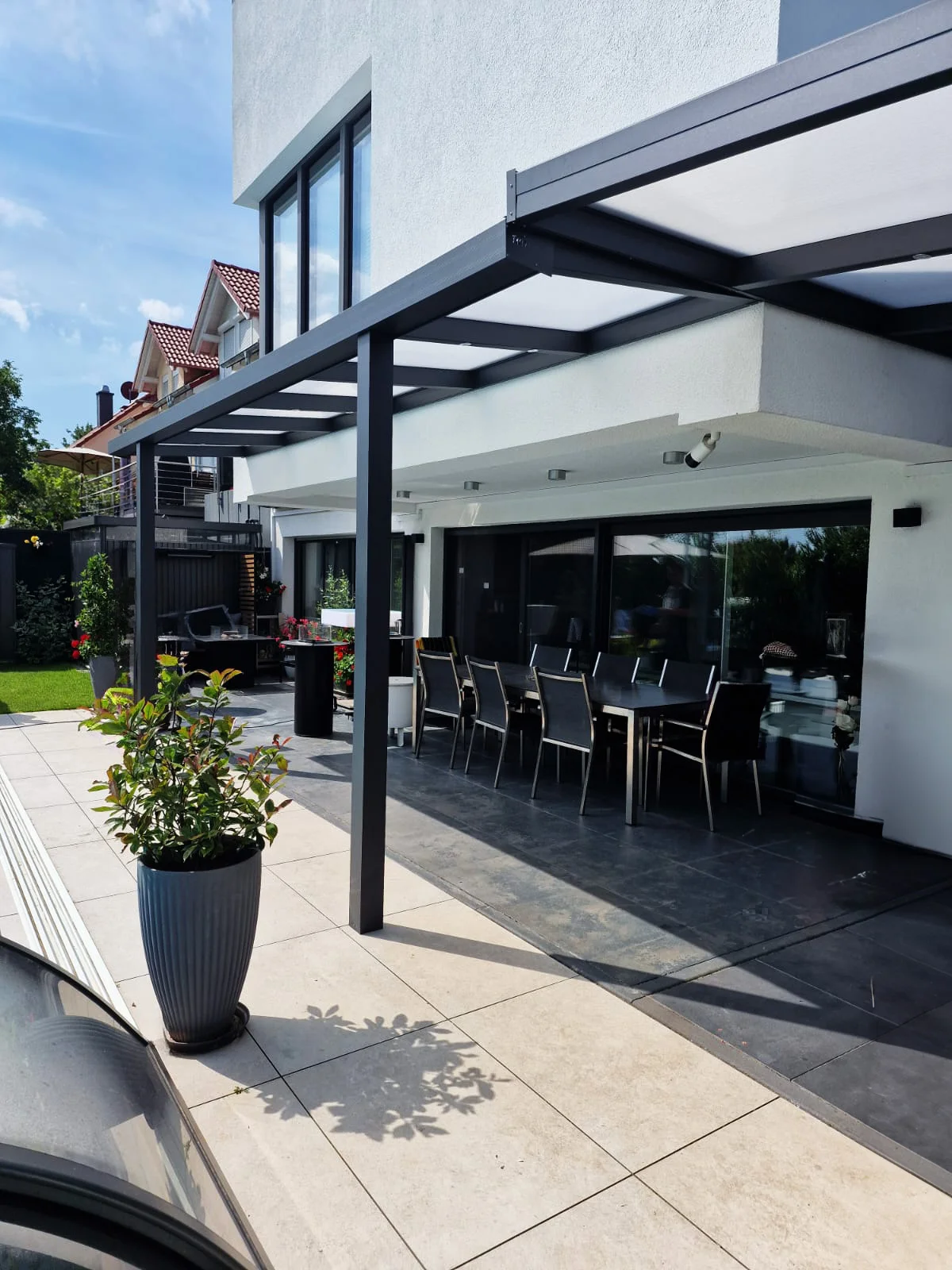 Terrassenüberdachung Anthrazit Essbereich Klinker Düsseldorf – Elsfen Bauelemente
